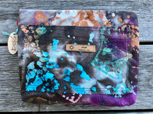 Load image into Gallery viewer, Pouch-P013
